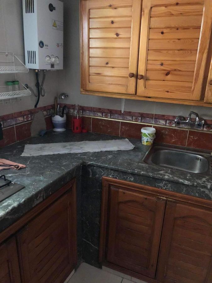 شقة توجد وسط مدينة طنجة و تتوفر على كامل التجهيزات الضرورية خاصةبالعائلات エクステリア 写真